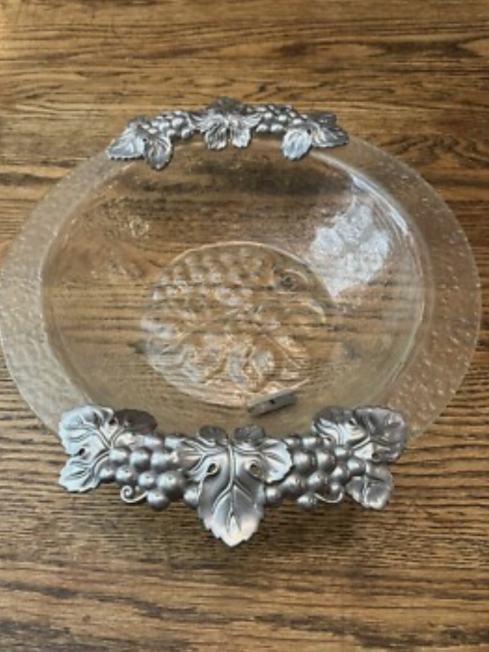 Arthur Court Grape Motif 14” Glass Serving Bowl Aluminum Grapevine Handles Decor